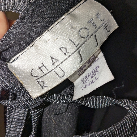 Backless top - Picture 3 of 3